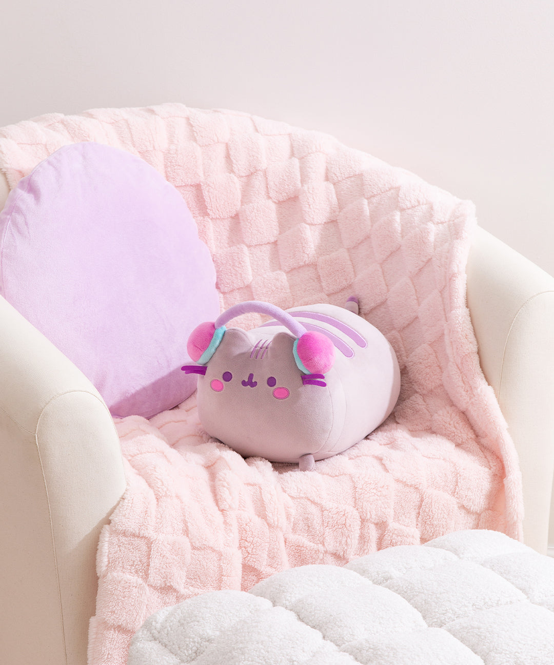 GamerPusheenLogSquisheenPlush_006_web