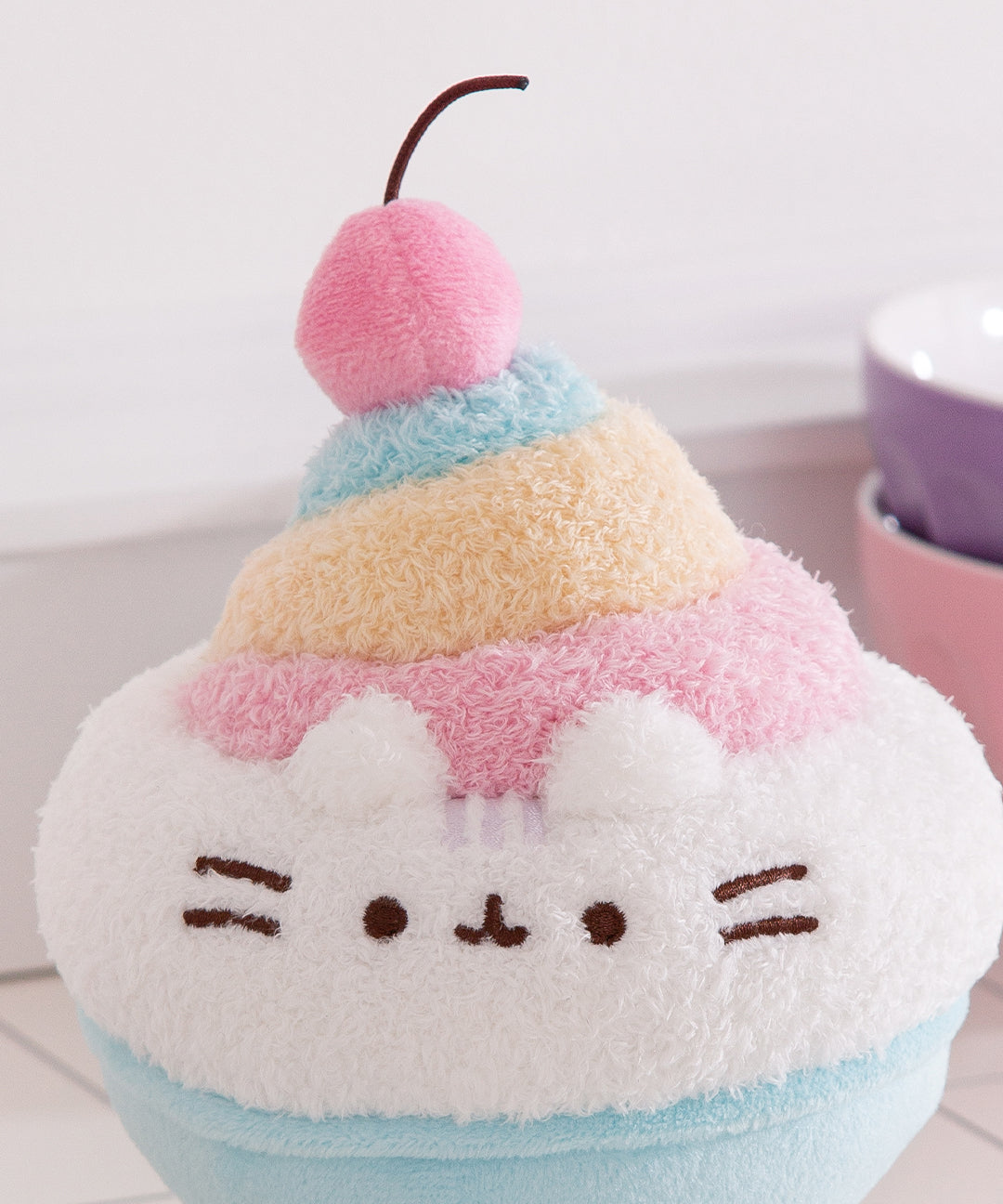 PusheenShavedIcePlush_11_web_902be935-d6cf-4ef7-8263-131700a19e57